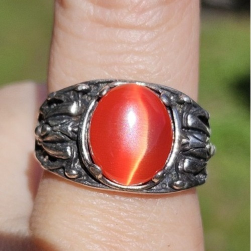 Vintage 925 Sterling Silver Orange Cat's Eye Ring Design Size 8 Egyptian Revival